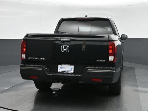 2020 Honda Ridgeline Black