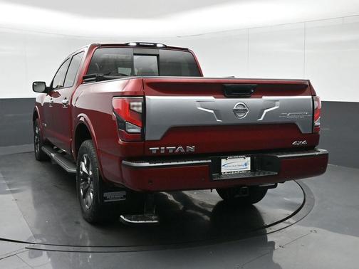 2021 Nissan Titan Platinum Reserve