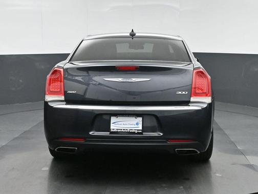 2018 Chrysler 300 Limited
