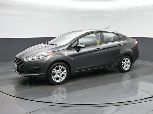 Magnetic 2016 Ford Fiesta SE