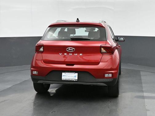 2022 Hyundai VENUE Limited