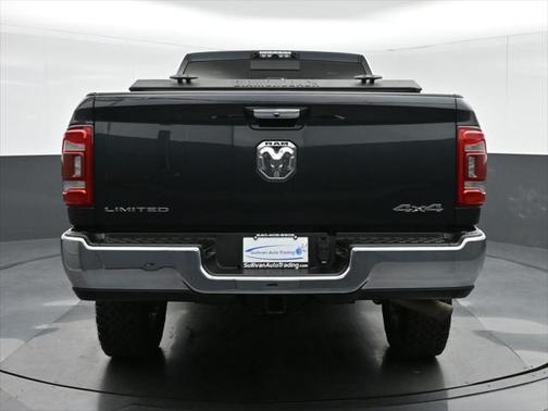 2019 RAM 2500 Limited Crew Cab 4x4 6'4' Box