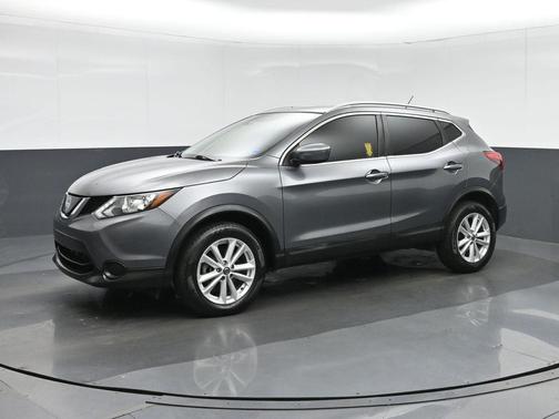 Gun Metallic 2019 Nissan Rogue Sport SV