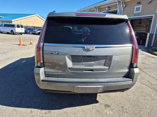 2017 Cadillac Escalade Premium Luxury