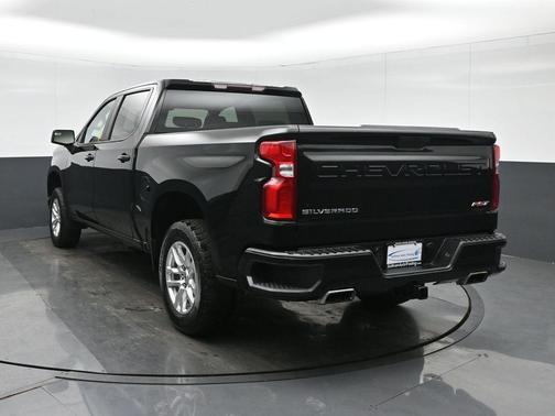 Black 2020 Chevrolet Silverado 1500 RST