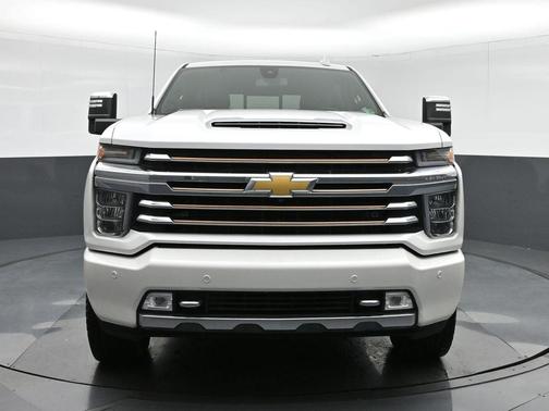 2022 Chevrolet Silverado 2500 High Country