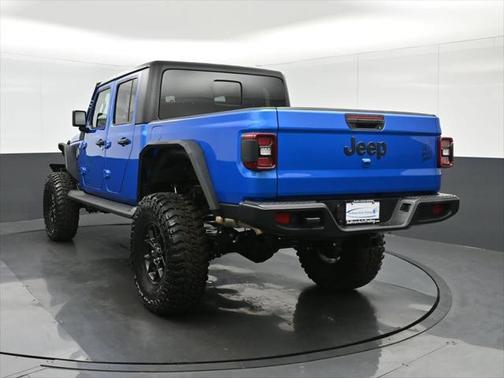 2024 Jeep Gladiator Willys