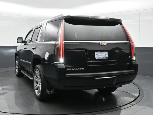 2020 Cadillac Escalade Premium Luxury