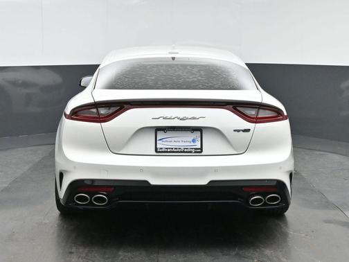 Snow White Pearl 2021 Kia Stinger GT-Line