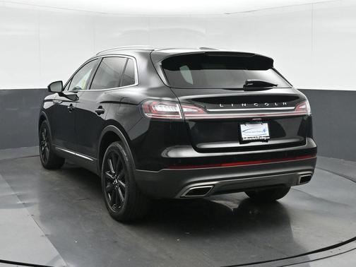 Infinite Black Metallic Clearcoat 2022 Lincoln Nautilus Reserve