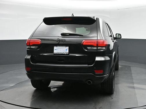 2017 Jeep Grand Cherokee Altitude