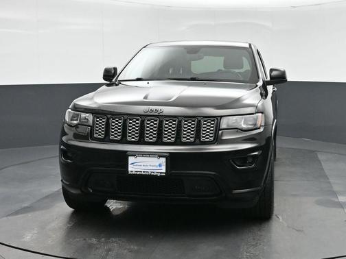 2017 Jeep Grand Cherokee Altitude