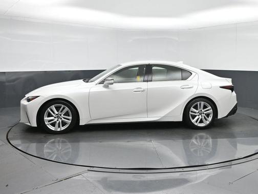 2022 Lexus IS 300 Base