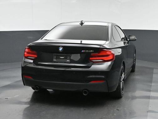 2021 BMW M240 i