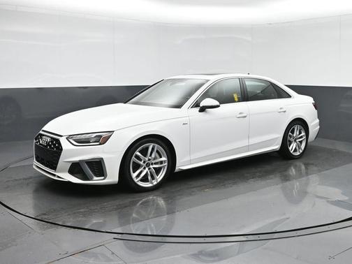 2023 Audi A4 45 S line Premium Plus