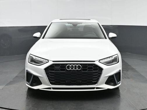 2023 Audi A4 45 S line Premium Plus