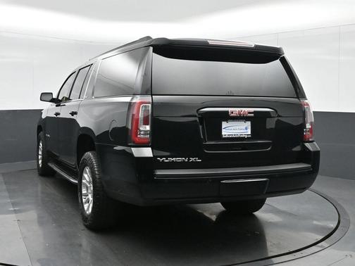 2020 GMC Yukon XL SLT