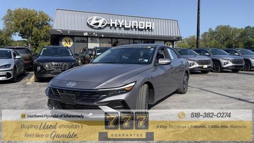 2024 Hyundai ELANTRA SEL