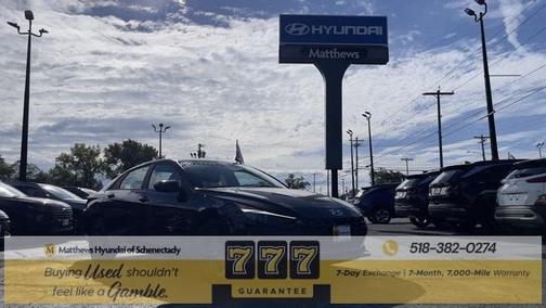 2023 Hyundai ELANTRA SEL