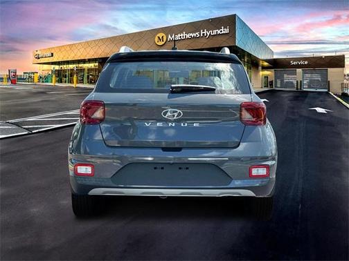 2025 Hyundai VENUE Limited