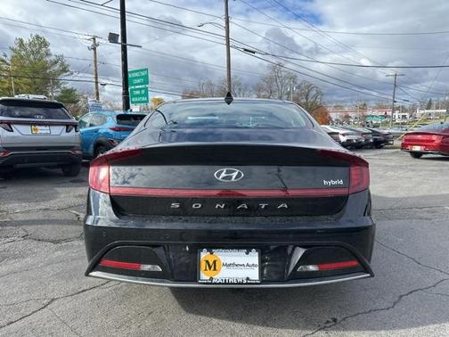 2023 Hyundai SONATA Hybrid Limited