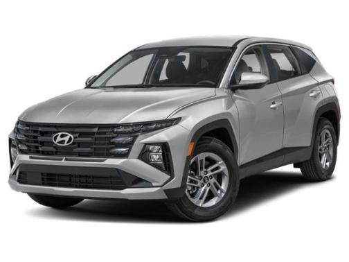 White 2025 Hyundai TUCSON SE