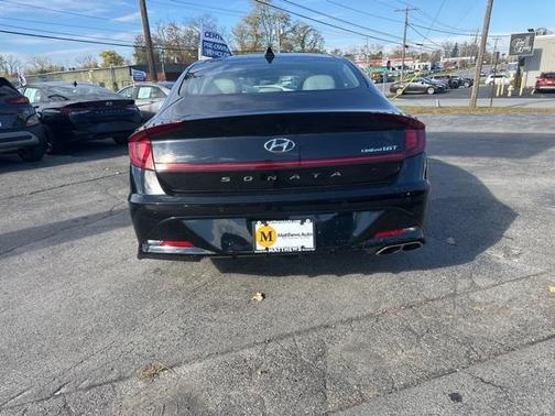 2022 Hyundai SONATA Limited