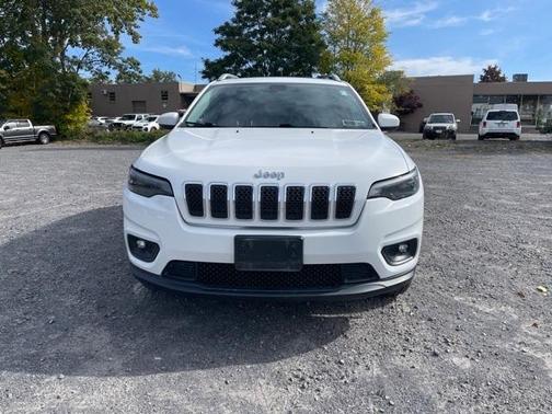 Photo 2 of 28 of 2019 Jeep Cherokee Latitude Plus