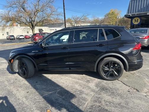 2024 Volkswagen Tiguan 2.0T SE R-Line Black