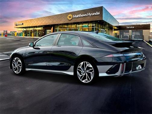 2025 Hyundai IONIQ 6 SEL