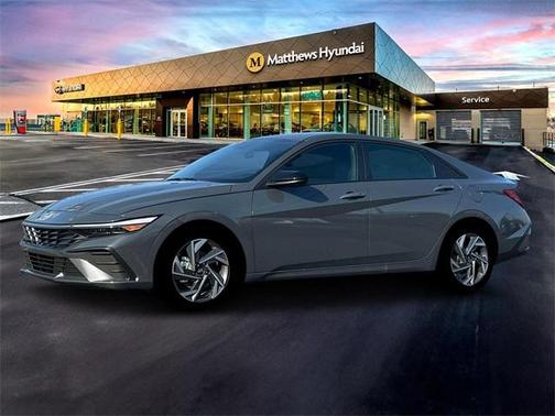 2025 Hyundai ELANTRA HEV SEL Sport