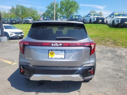 2024 Kia Seltos S