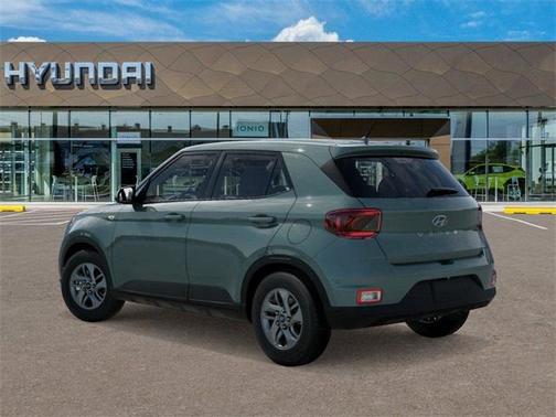 2025 Hyundai VENUE SE
