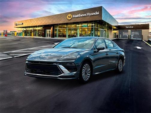 2025 Hyundai SONATA Hybrid Limited