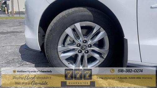 2023 Toyota Sienna Limited