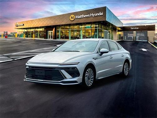2025 Hyundai SONATA Hybrid Limited