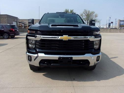 2024 Chevrolet Silverado 2500 LT