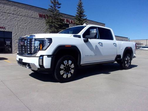 2024 GMC Sierra 2500 Denali