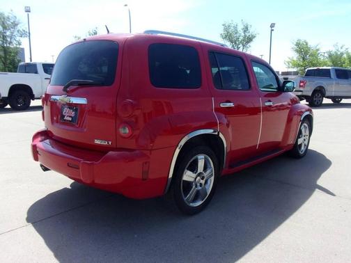 Red 2009 Chevrolet HHR LT