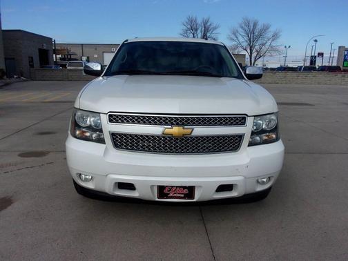 2014 Chevrolet Suburban 1500 LTZ