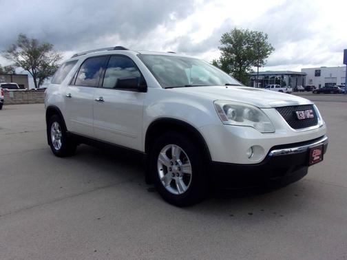 White 2011 GMC Acadia SLE