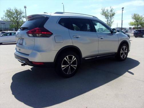 2018 Nissan Rogue SL