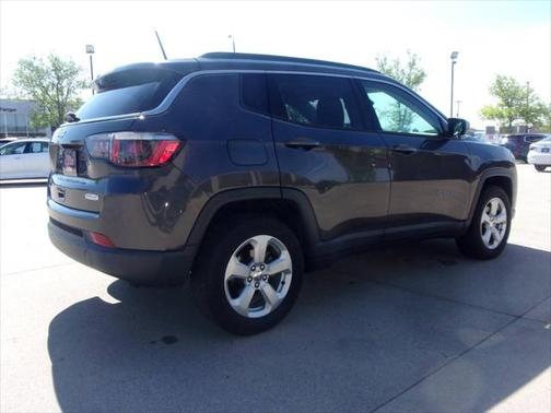 2017 Jeep New Compass Latitude