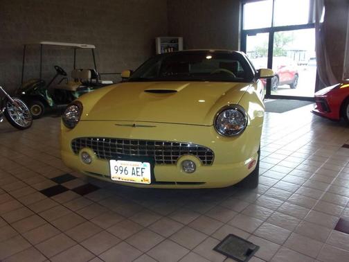 2002 Ford Thunderbird Deluxe