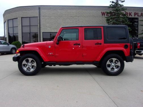 2018 Jeep Wrangler JK Unlimited Sahara