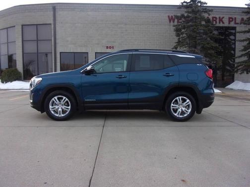 2021 GMC Terrain SLE