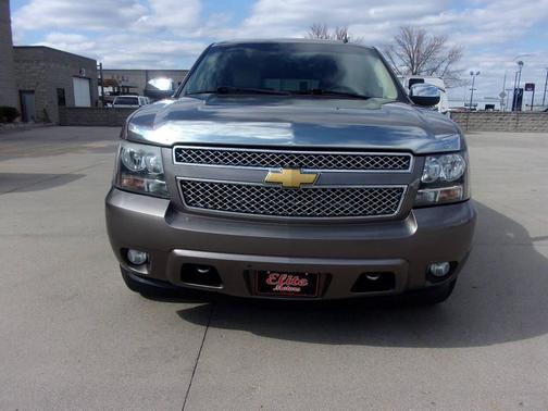 Mocha Bronze Metallic 2013 Chevrolet Suburban 1500 LTZ