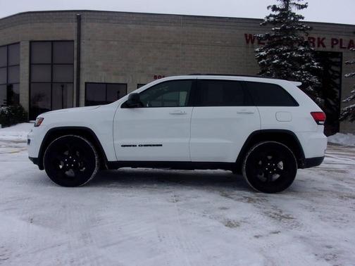 2019 Jeep Grand Cherokee Upland