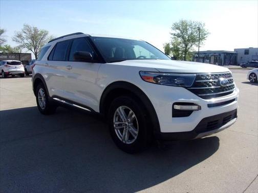 2023 Ford Explorer XLT AWD 4dr SUV