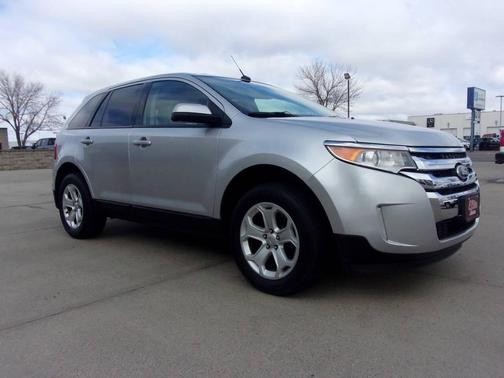 Ingot Silver Metallic 2014 Ford Edge SEL